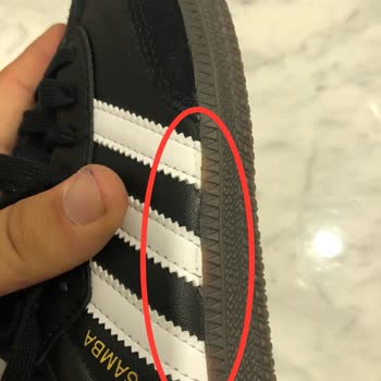 Adidas'ın Üretim Kaynaklı Ayıplı Ürünü...