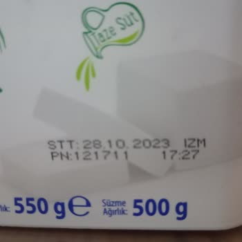 Pınar Et ve Süt Süzme Peynir Ekşimiş