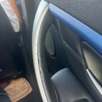 BMW 3.20ied Kapı Kolu Dezenformasyonu