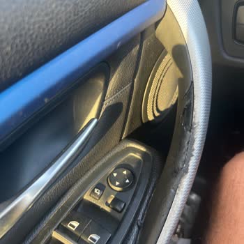 BMW 3.20ied Kapı Kolu Dezenformasyonu