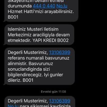 Yapı Kredi Bankası ATM'de Sıkışan Para