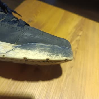 FLO'dan Slazenger Marka Ayakkabı Sorunu