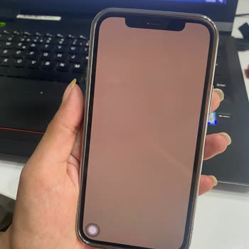 Apple Ürününün Arkasında Durmuyor