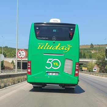 Uludağ Turizm Tehlikeli Suren Otobüs