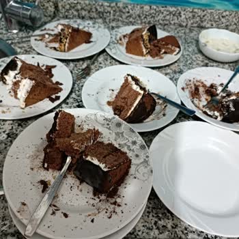 Hakan Usta Baklavaları Doğum Gününü Bozan Doğum Günü Pastası