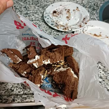 Hakan Usta Baklavaları Doğum Gününü Bozan Doğum Günü Pastası