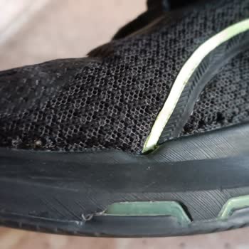 Fast Spor Defolu Ürün. Puma Hatalı Ayakkabı