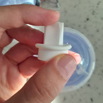 Lansinoh Süt Sağma Pompası Valfinin Sürekli Çatlayıp Kırılması