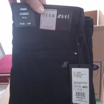 Mavi Fazla Para Aldı