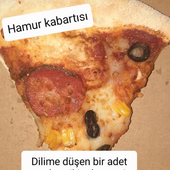 Domino's Pizza Çiğ Ve Kokmuş Malzemelerle Gelen Pizzalar