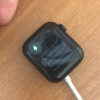 Apple Watch Su Alıyor