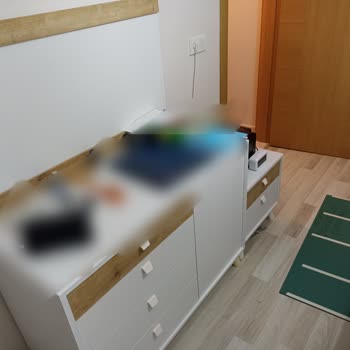 Enza Home Şifonyer Aynası Durup Dururken Düştü!