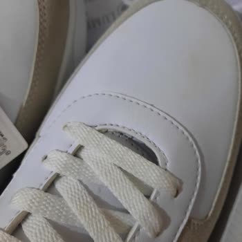 FLO Ayakkabı İkince Kez Kusurlu Ürün Gönderdi!