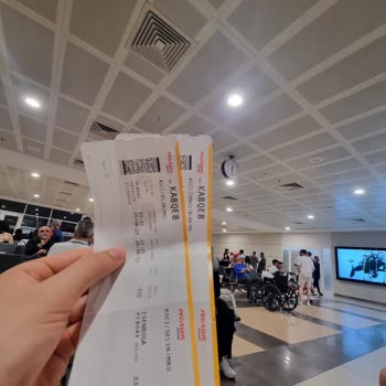 Pegasus 4 Kere Rötarlı Uçuş