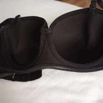 Penti Sütyen Kaplarında Kırılma Ve İçe Çökme Sorunu