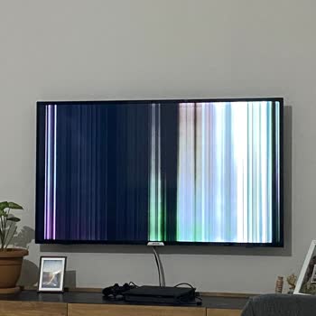 Onvo TV Ekranı Çizgi Çizgi Oldu