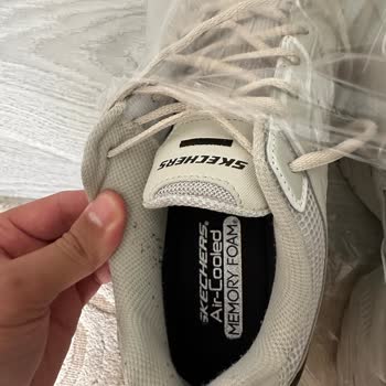 Skechers Shoe Showing Wear Within a Week