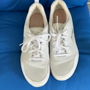 Skechers Ürünün Arkasında Dur!
