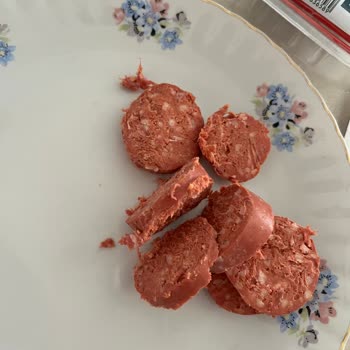 Başyazıcı İnan Dana Sucuk