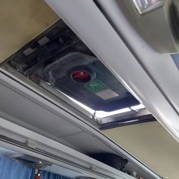 As Adana Seyahat Otobüsün Fii Tarihinden Kalması.