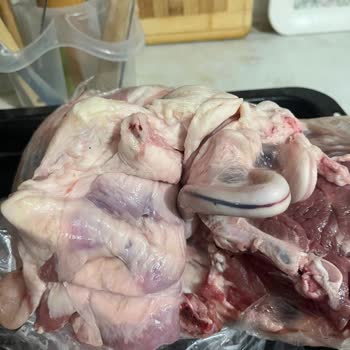 Bravo Süpermarket (Adana) Çürümüş Et Satışı