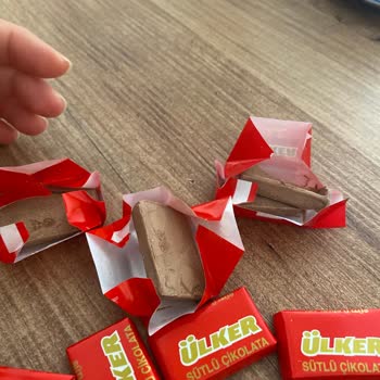 Ülker Çikolata Bozulması Çikolatada Küf Gibi