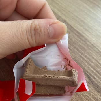 Ülker Çikolata Bozulması Çikolatada Küf Gibi