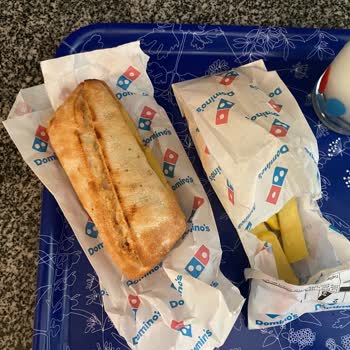 Domino's'un Porsiyonların Azlığı Ve Ürün İçeriklerine Uymayışı