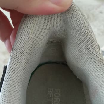 Deichmann Ürüne Olan İlgisizliği