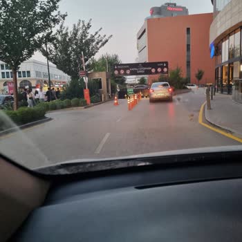 ECE Türkiye Proje Yönetimi Rezidans Bariyer Şikayeti