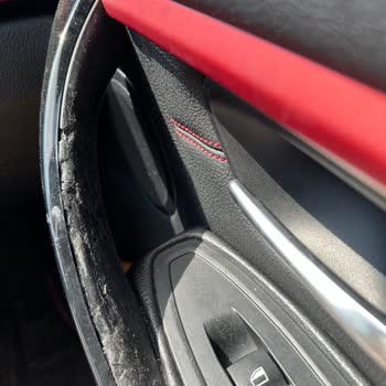 BMW Kapı Kolu Erimesi