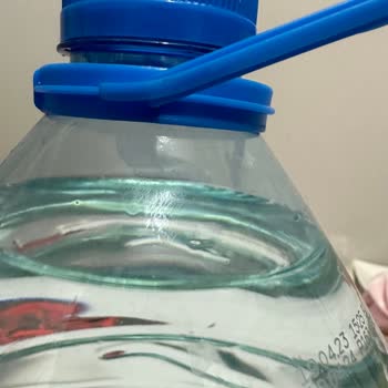 Pınar Su Ve İçecek Kapalı Ambalajda Yosunlanma