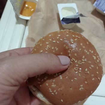 Trendyol Yemek Saloon Burger Yanlış Ve Hasar Görmüş Sipariş