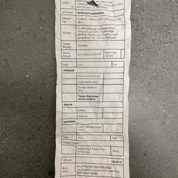 Burger King Çürük Marul ve Kova Söylememe Rağmen Yarısı Boş ve Çöp Olan Patates