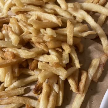 Burger King Çürük Marul ve Kova Söylememe Rağmen Yarısı Boş ve Çöp Olan Patates