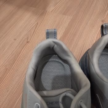 Skechers Ayakkabıda Materyal ( Arka Kısım Yumuşak Doku) Kayması