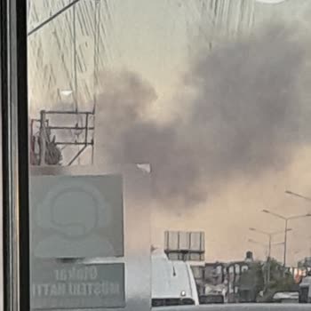 Karabağlar Belediyesi Her Gün Sabaha Karşı Mahallemizde Zehir Soluyoruz!