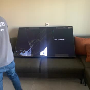 Teknosa Ürün Yok Diyerek Eski Fiyat Üzerinden Mağduriyet Yaratması