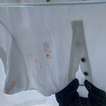 Beko Çamaşır Makinesi Yağ Ve Pas Lekesi Bırakıyor