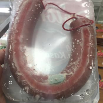 Migros Küflü Sucuk Satışı