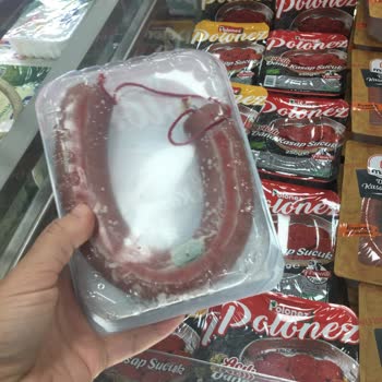 Migros Küflü Sucuk Satışı