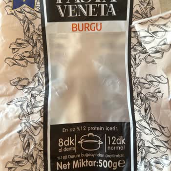 BİM Pasta Veneta Makarnada Böcek Skandalı