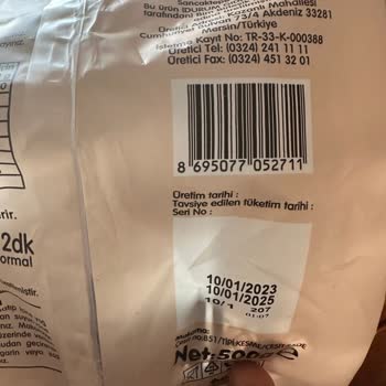 BİM Pasta Veneta Makarnada Böcek Skandalı