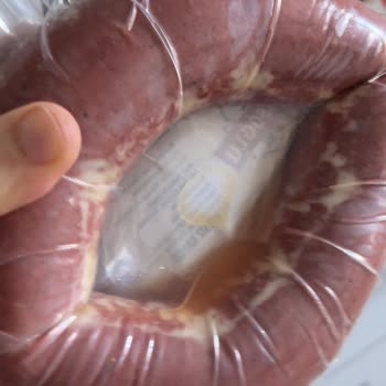 Afyon Ece Sucukları Trendyol'da Bozuk Ürün Satılıyor