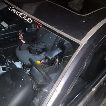 Ersu Yurt Otomotiv Kia Ön Cam Siparişi