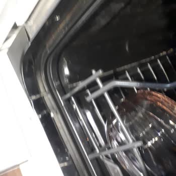 Regal BM410 Bulaşık Makinesi İçinde Paslanma