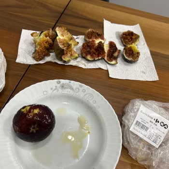 Carrefour SA Manav Bölümünde Çürük Ürün Satışı