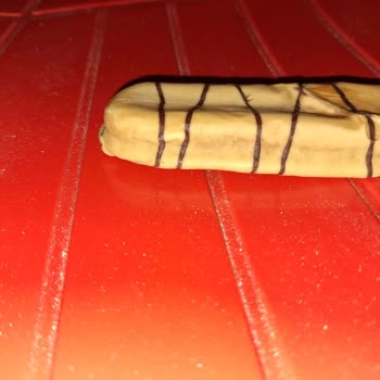 Eti Gıda Eti Browni Gold Bozuk Çıktı