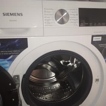 Siemens Ev Aletleri 10 Kg 1200 Devir Çamaşır Makinesi Kazanı Paslı Geldi