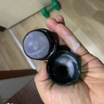 Garnier Men Roll On Kapağında Kaçırarak Akıtıyor